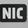 Lampa z napisem NIC na prezent