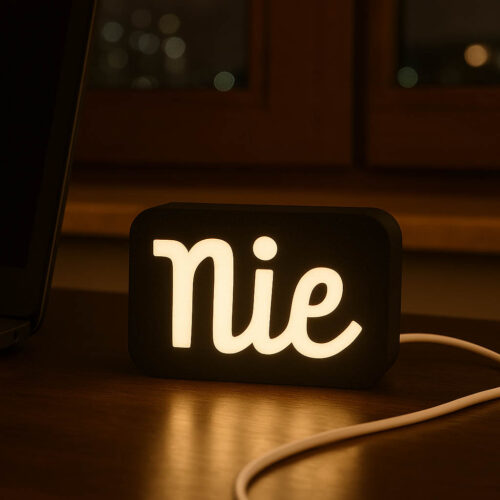 Mini-lampka z napisem NIE na prezent